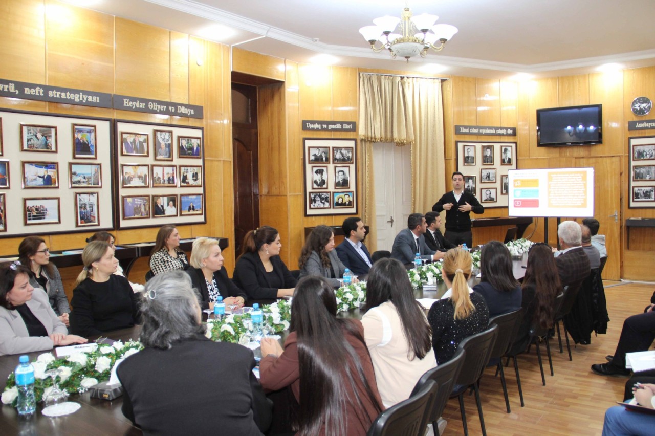 ADAU-da peşəkar inkişaf üçün növbəti təlim - FOTOLAR